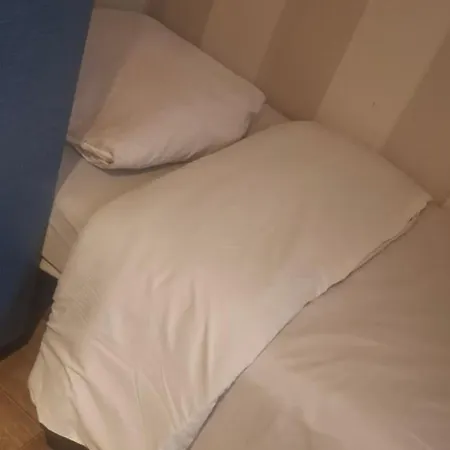 Chez Bruno Et Dominique *